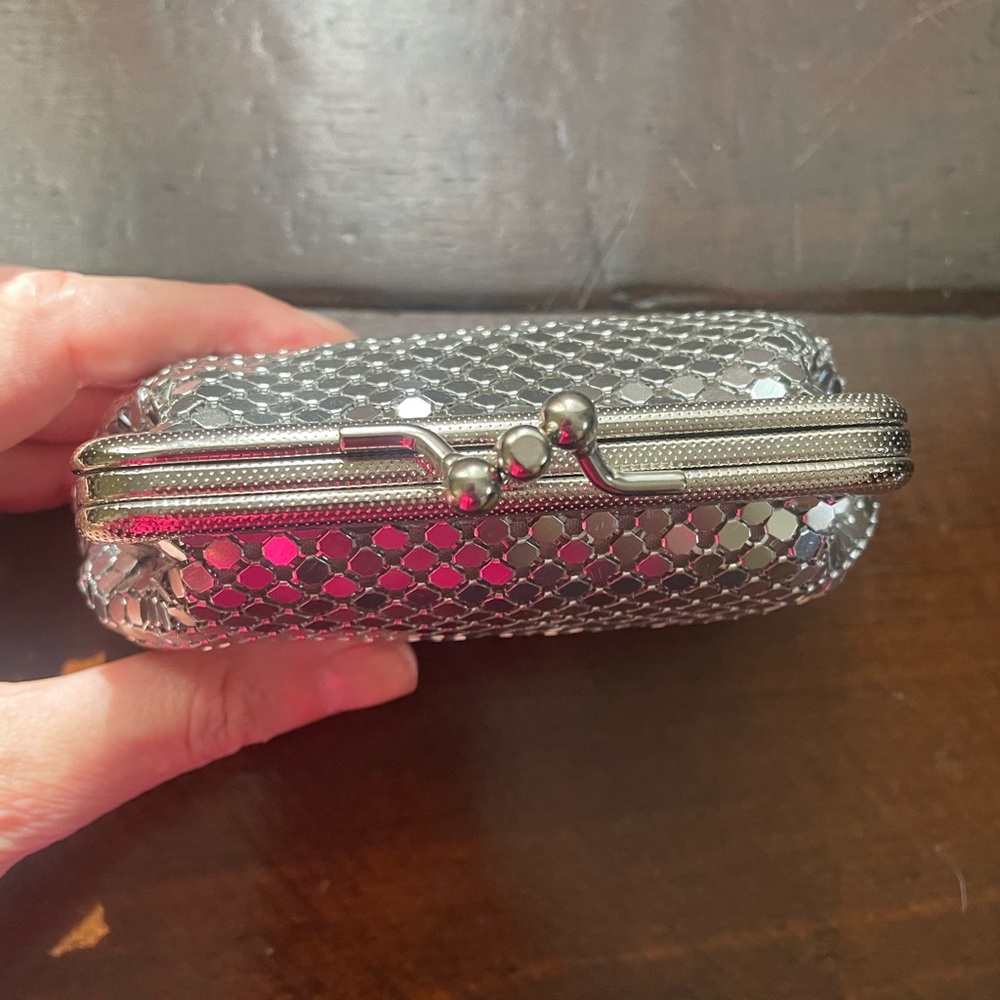 Silver tone mesh clutch/pouch. - Picture 2 of 6